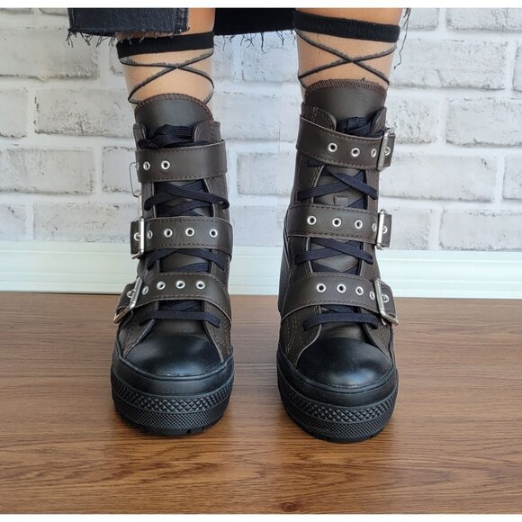 ❤️Converse Chuck 70 De Luxe Heel Leather Buckles Womens Boots Sz 7 Brown A12209C - Picture 3 of 12